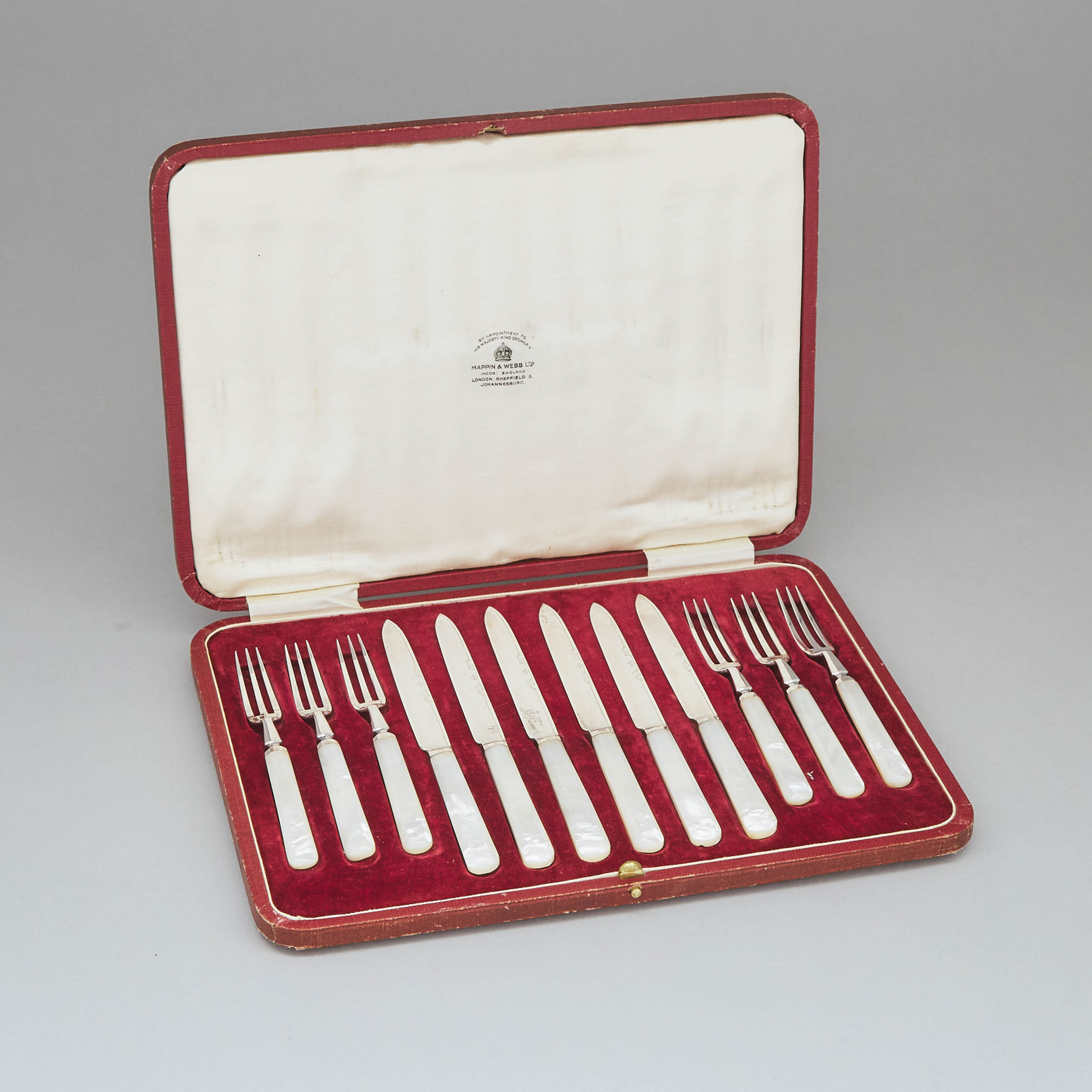Set of Six English Silver Fruit Knives and Six Forks, Mappin & Webb, Sheffield, 1926
