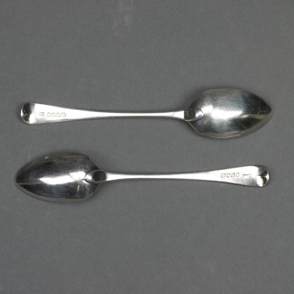 Pair of George III Silver Old English Pattern Table Spoons, Thomas Ollivant of Manchester, London, 1796