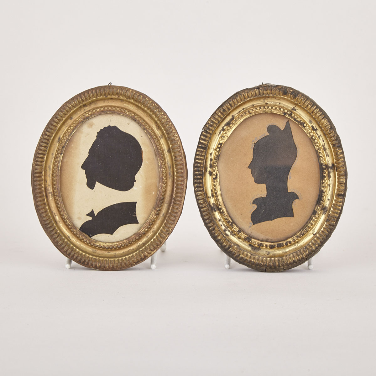 Pair of Regency Silhouette Portrait Ovals, early 19th century
